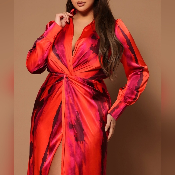 Fashion Nova - Nova Luxe Long Sleeve Maxi Dress - Plus Size - 3x - Picture 4 of 10